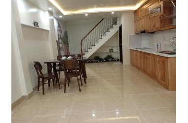 CHO THUÊ NHÀ LÀM VĂN PHÒNG, KD DOÃN KẾ THIỆN, CẦU GIẤY, 3 TẦNGX52M2, RẤT GẦN PHỐ, GIÁ 12.8 TR 0784092999